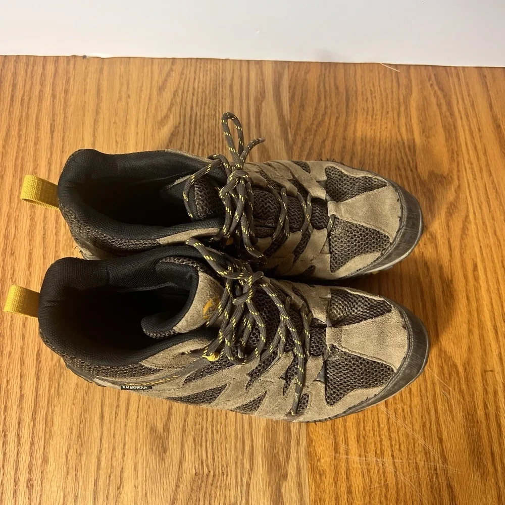 Merrell Waterproof Hiking Shoes Men's 8.5 Wide Brown Trail Sneakers J48535W